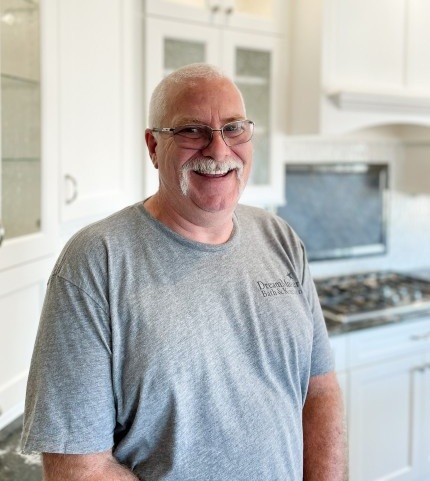 Lead Carpenter Lonnie